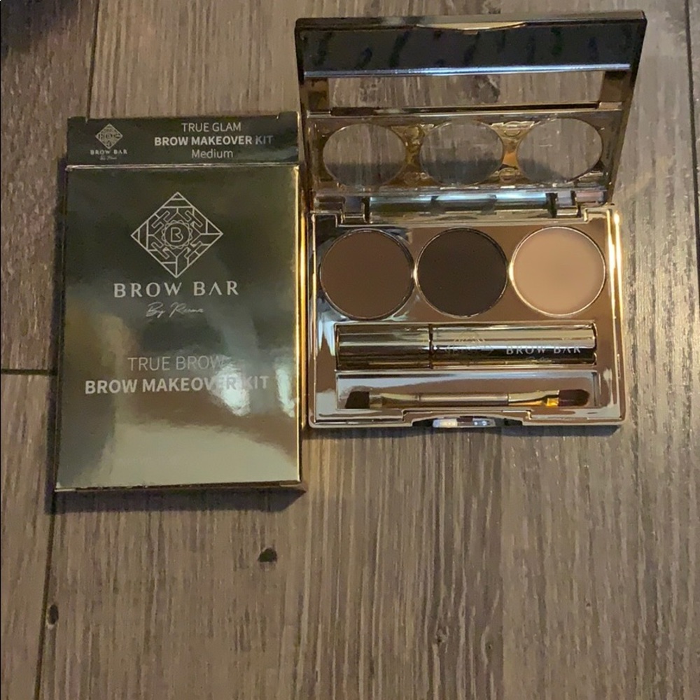 Brow kit